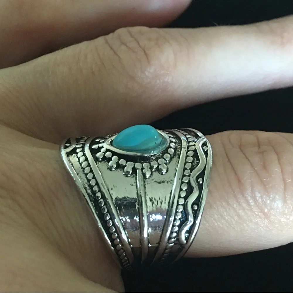 Faux Blue Stone Silver Tone Fashion Ring